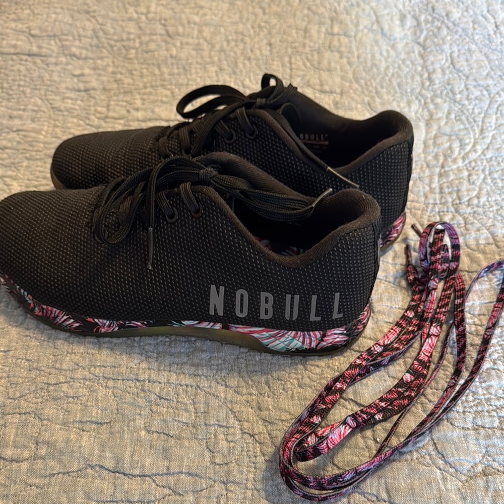 NOBULL Black Trainers with Vibrant Soles